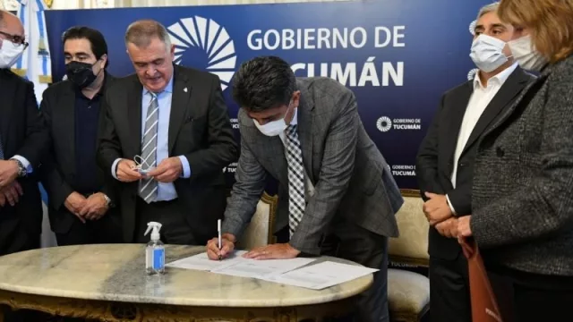Tucumán firmó un convenio para la extensión y prórroga de la Tarifa Social Eléctrica (el beneficio alcanzará a 170.000 hogares) 