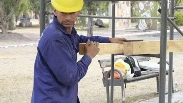 Resistencia comenzó con los trabajos de refuncionalización integral de la Plaza 25 de Mayo  