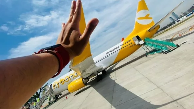 Flybondi contratará 400 trabajadores en 7 destinos (uno de ellos es Mendoza)