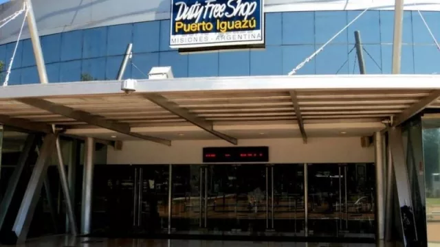 London Supply Group cumple 80 años (reconocido por operar el Duty Free Shop Puerto Iguazú)