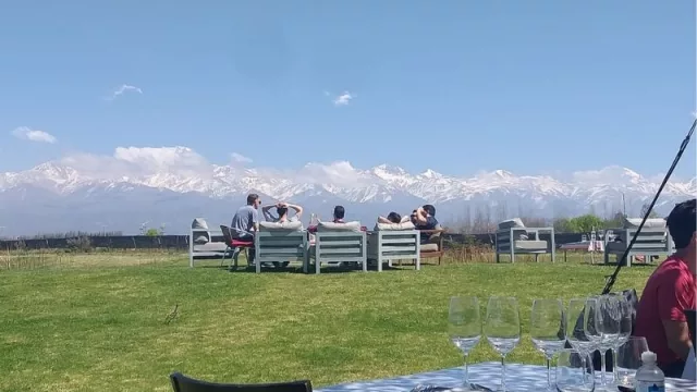 Domaine Bousquet explota su propuesta de verano con un lodge recientemente inaugurado  