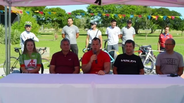 Resistencia presentó el primer torneo “Resistencia Capital Regional del Ciclismo en Ruta” 