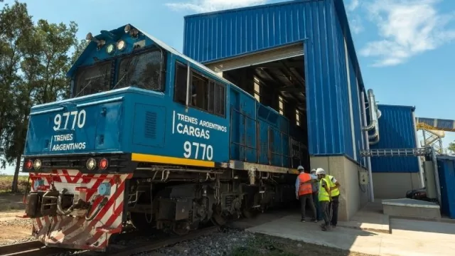 El complejo agroexportador Timbúes crece con la apertura de un desvío ferroviario 