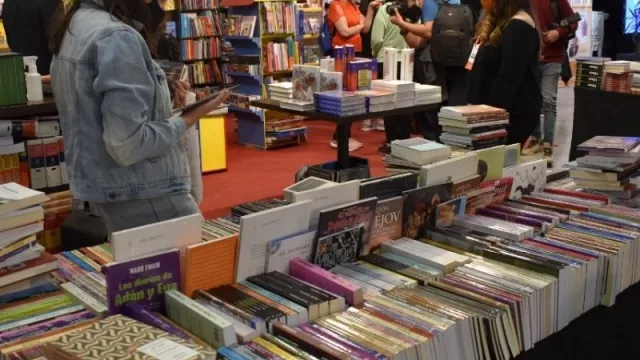 Imponente cierre de la Feria Iberoamericana del Libro Chaco 2021 (30.000 libros y $ 28.000 millones de facturación)