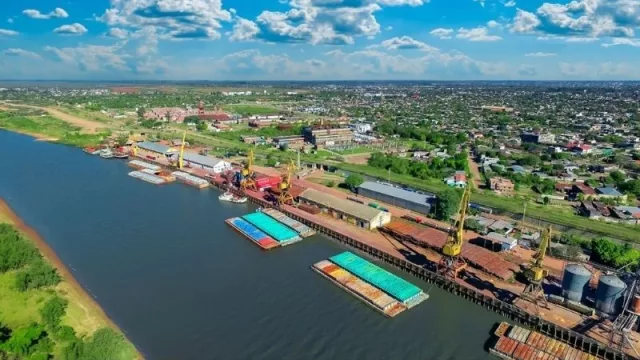 El Puerto de Barranqueras, un sitio estratégico para el desarrollo y fortalecimiento de la economía regional cumplió 98 años