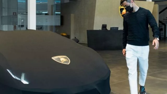 Al mejor estilo CR7: mirá el Lamborghini que compró Paulo Dybala