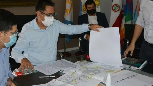 Resistencia analiza proyectos para refuncionalizar La Plaza 25 de Mayo y los parques Laguna Argûello y 2 de Febrero