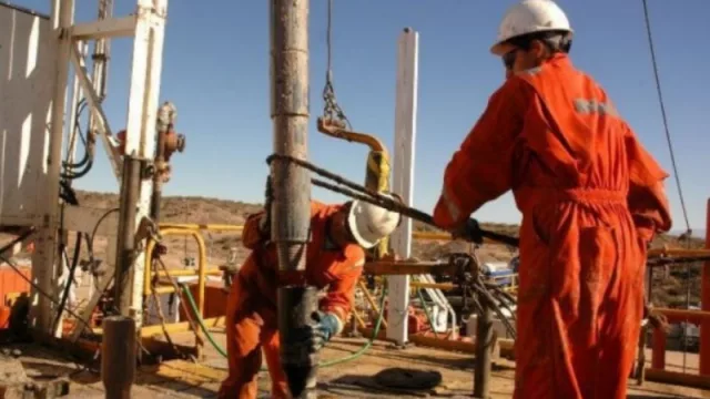 Los petroleros del Norte salteño entrarán hoy en un paro por tiempo indeterminado