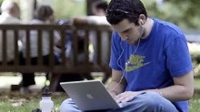 Movistar, McAfee y una solución para redes WiFi públicas