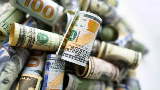 Bancos congelan cuentas a quienes hicieron el rulo de dólar Bolsa y blue