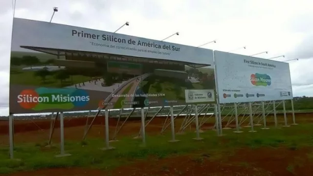 La construcción del edificio de Silicon Misiones y la invitación a los jóvenes a capacitarse 