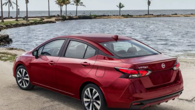 Nissan apuesta a los sedanes en el país: Versa y Sentra