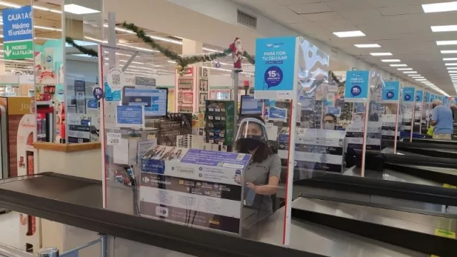 Carrefour suma una nueva forma de cobro de la mano de Mercado Pago (ya podés abonar tus compras solo escaneando el QR)