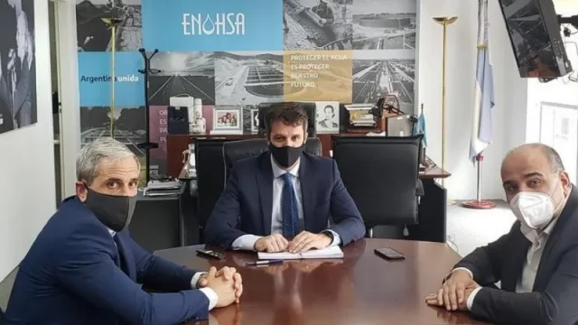 Plan de renovación integral de agua y cloacas: millones de pesos para obras 