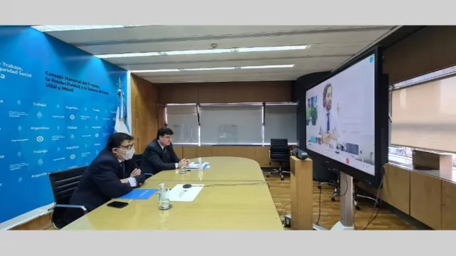 Salario mínimo: acuerdan suba de 28% y será de $ 21.600 a partir de marzo