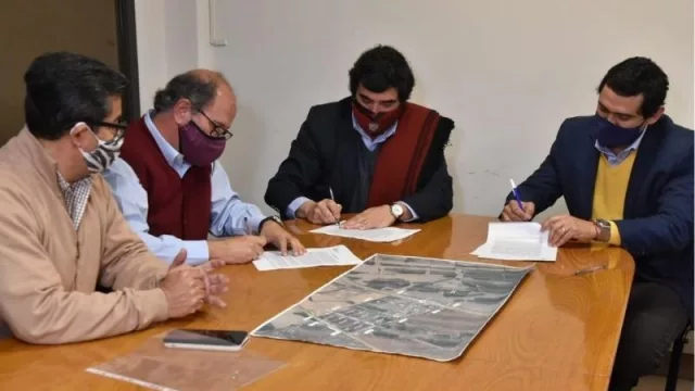 Ponen en marcha las obras del parque industrial de Rosario de la Frontera