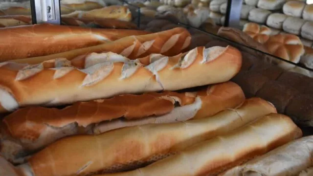 Las panaderías chaqueñas venden un 50% menos (se terminó el “compro ya que estoy")