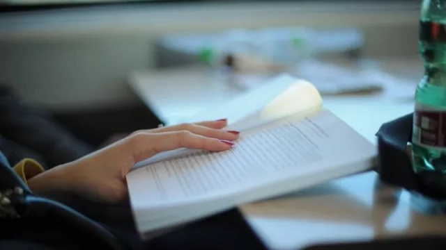 ¿Cómo es el trabajo de las librerías bahienses durante la cuarentena? 