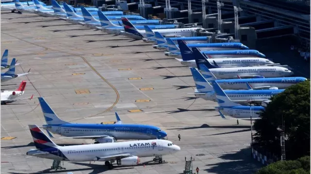 Con 100 aviones parados, las aéreas alertan que no llegarán a septiembre