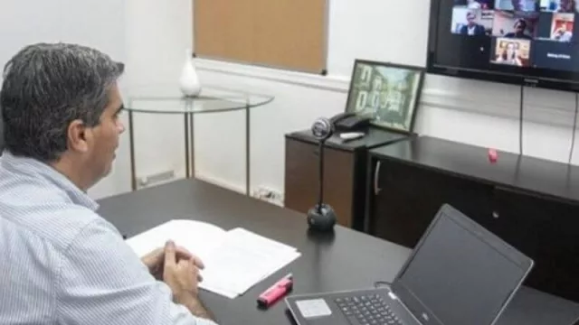 Profesionales plantearon al Gobierno chaqueño la posibilidad de reactivar la economía de algunas actividades