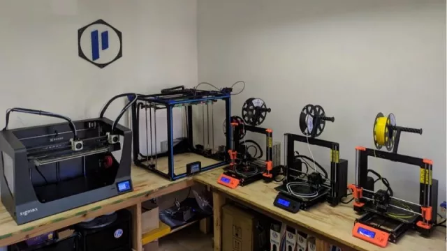 Un joven tucumano produce mascarillas protectoras para trabajadores de la salud 