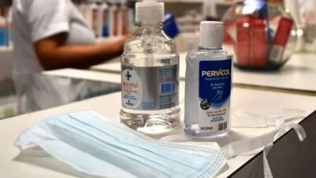 Coronavirus: en Tucumán se dispararon las ventas (y precios de barbijos y alcohol en gel)
