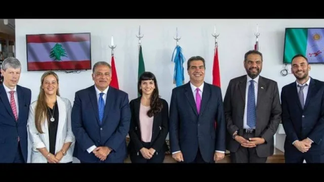 Los embajadores de Kuwait, Suiza y Egipto se reunieron con el gobierno chaqueño (por la expansión de exportaciones y atraer inversiones)