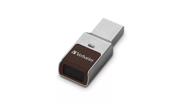 Por qué Verbatim sugiere un pendrive con lector de huella digital