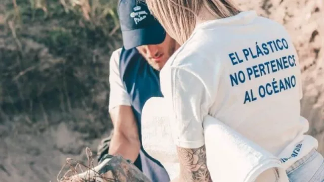 Corona lanza nuevamente su campaña para limpiar las playas frente a la contaminación por plástico (el 7 de marzo en Corrientes)