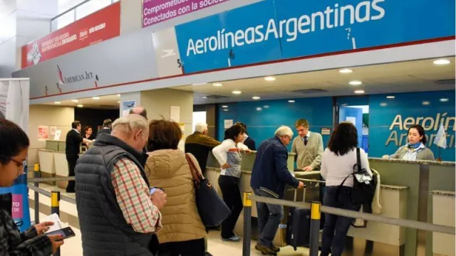 Vuela tan alto como tus porcentajes: 18% más de pasajeros en el aeropuerto de Neuquén