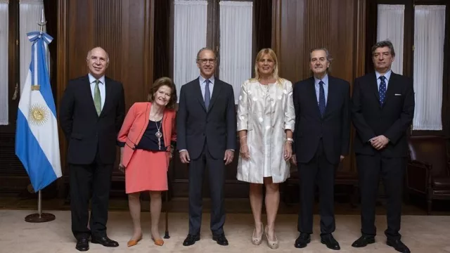 Cinco cajas clave para Alberto suman fondos por $ 100.000 millones