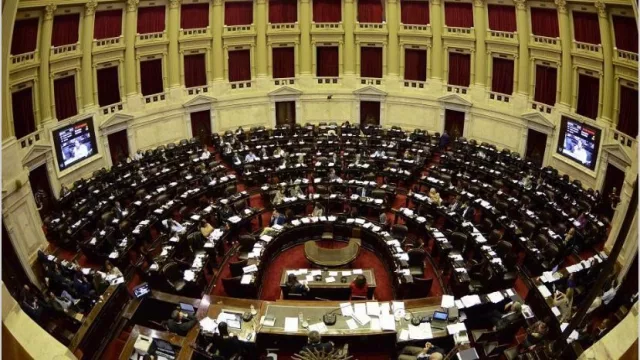 El Gobierno aceptó cambios y se aseguró los votos para convertir en ley la emergencia