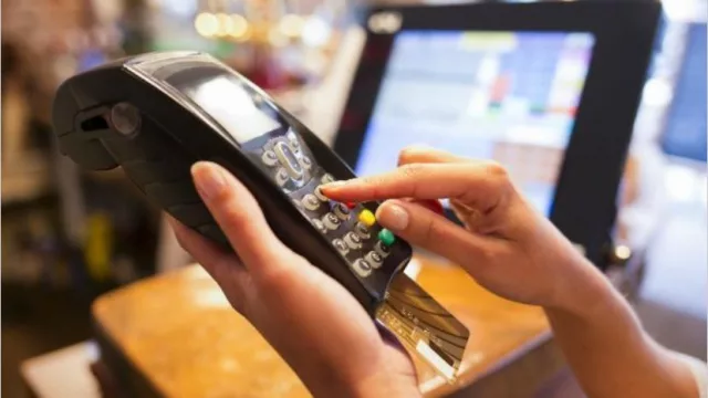 Las ventas minoristas cayeron 7,1% interanual en noviembre