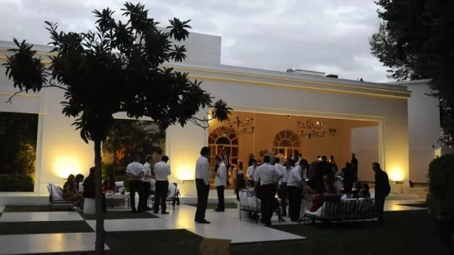 Para los amantes del vino llega Brinda!