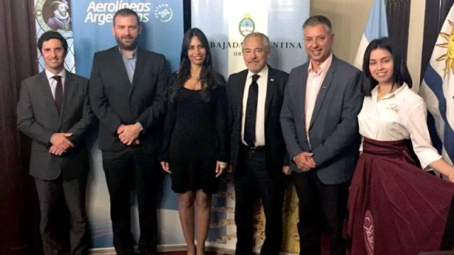 La promoción turística de Salta cruzó el Río de la Plata y llegó a Uruguay