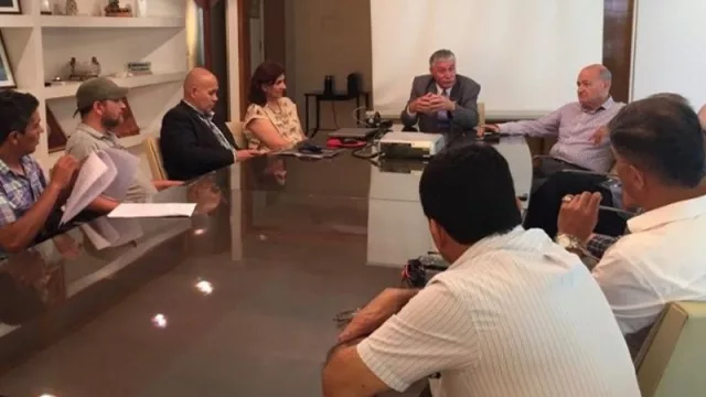 La FET Y la CGT Tucumán analizan una canasta básica de productos tucumanos  