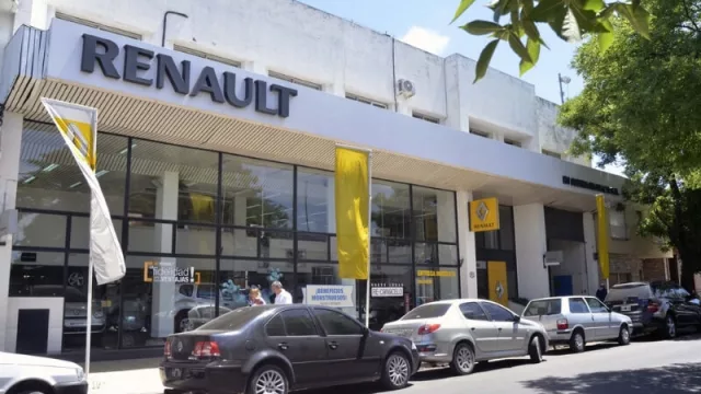 La crisis automotriz en Bahía: Renault despidió 20 trabajadores