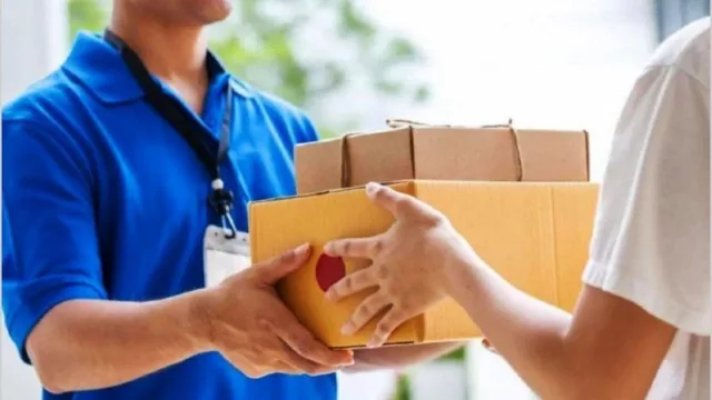 Carrefour se asocia con Glovo para envíos rápidos a domicilio