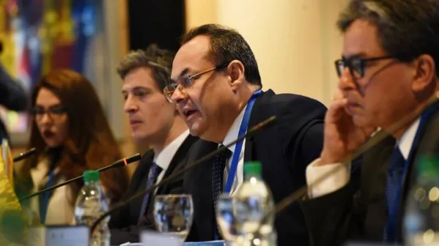 El CAF aprobó un crédito por US$ 300 millones destinados a la infraestructura de 5 provincias del interior