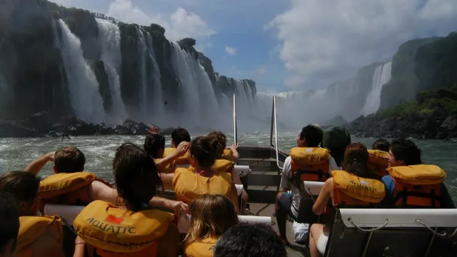 Lo que dejó el fin de semana largo en Misiones: más de $ 86 millones y 20.070 arribos