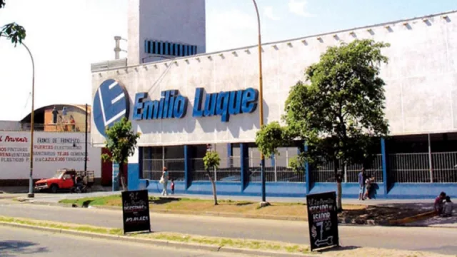 La crisis de Emilio Luque: sin pagar a los empleados y ¿con cierre de sucursales?