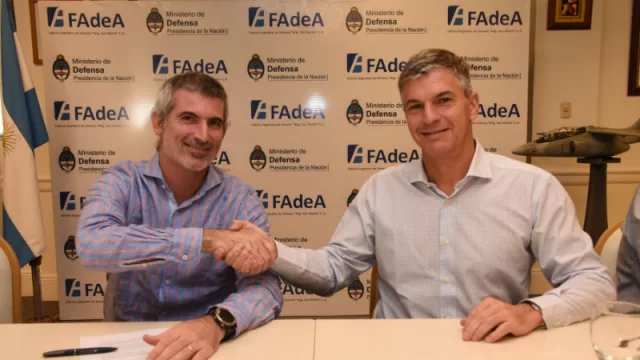 ANAC y FAdeA buscan fomentar el crecimiento de los aeroclubes (con balizamientos “low cost”)