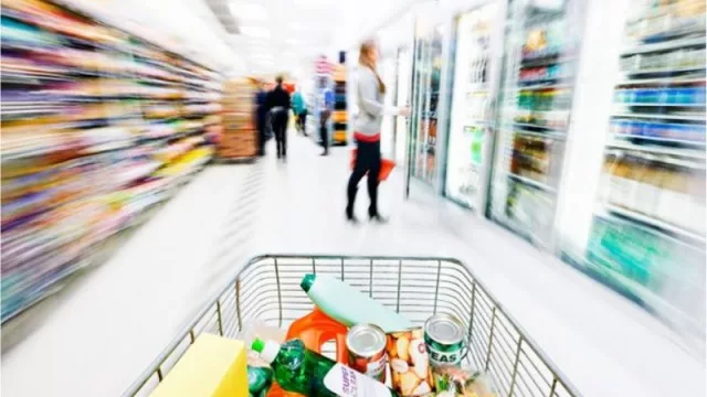 Consumidores uruguayos pierden confianza y están pesimistas