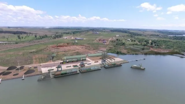 El Puerto de Posadas se encamina a su puesta en marcha