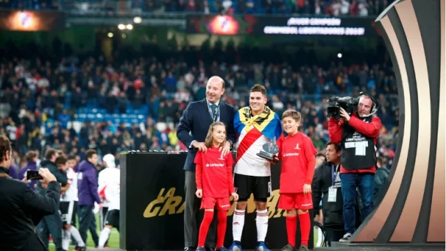 Después del papelón organizativo… ¿se bajan Santander y Toyota del auspicio de la Copa Libertadores?