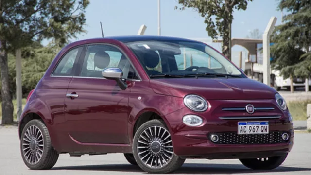 Review: nuevo Fiat 500, con el diseño de siempre y nueva mecánica