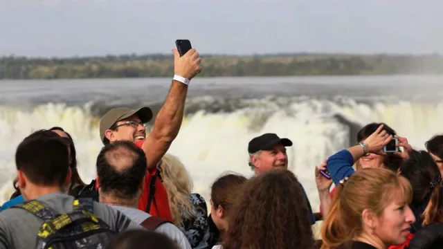 Las Cataratas del Iguazú, una de las 7 Maravillas Naturales del Mundo, alcanzaron otro récord histórico
