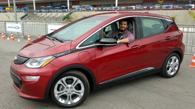 Así es el Chevrolet Bolt EV eléctrico que llega al país