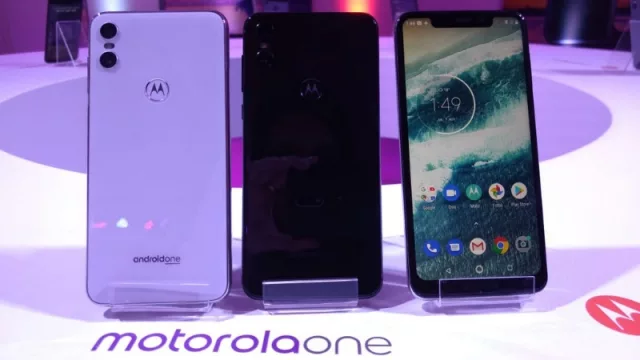 Motorola se une con Google para lanzar Motorola One (y lo vende por fuera de las compañías telefónicas)