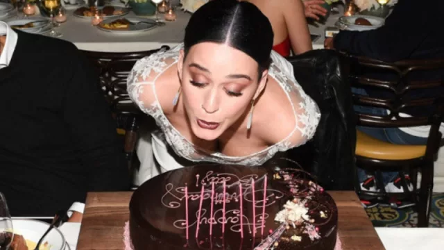 Katy Perry bromea en su cumple número 34